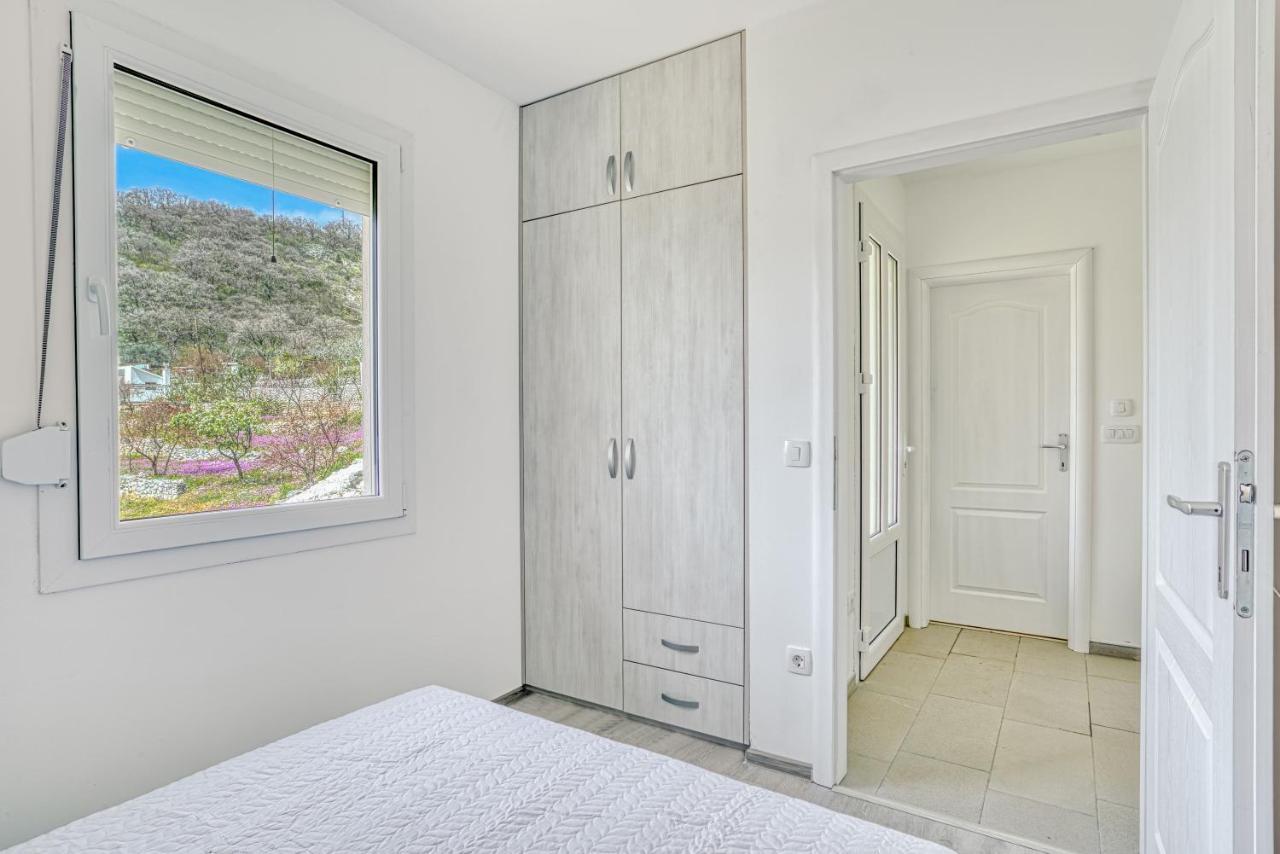 Two Bedroom House With Sea View Maj Buljarica Exterior foto